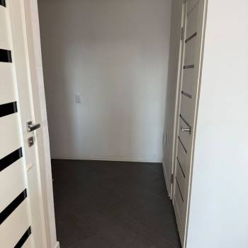 Продается 1-комнатная квартира, 46 м²