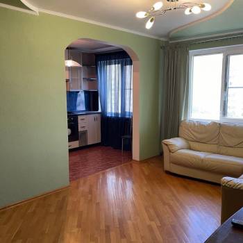 Сдается Многокомнатная квартира, 60 м²