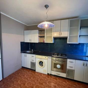 Сдается Многокомнатная квартира, 60 м²