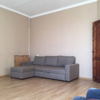 Сдается 1-комнатная квартира, 50 м²