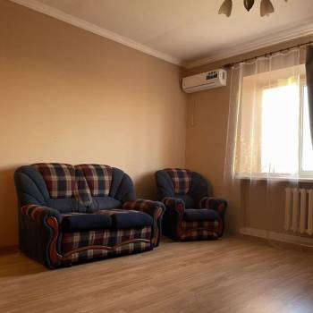 Сдается 1-комнатная квартира, 50 м²