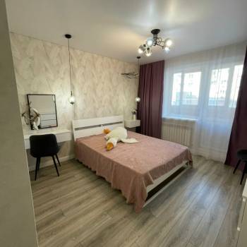 Сдается 2-х комнатная квартира, 72 м²