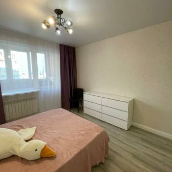 Сдается 2-х комнатная квартира, 72 м²