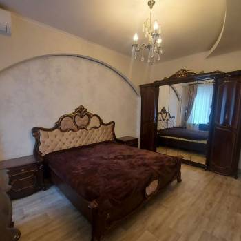 Сдается Многокомнатная квартира, 80 м²