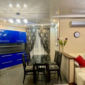 Сдается Многокомнатная квартира, 60 м²