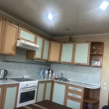 Сдается Многокомнатная квартира, 95 м²