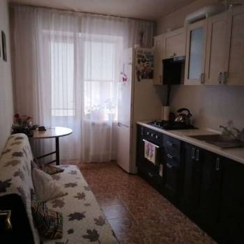 Продается 1-комнатная квартира, 42,6 м²