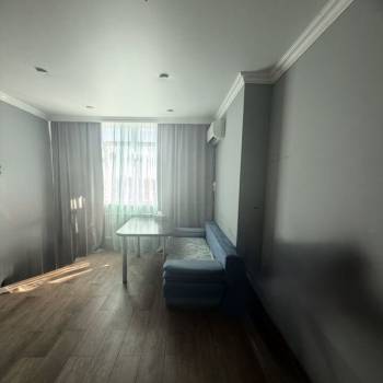 Продается 1-комнатная квартира, 44,5 м²