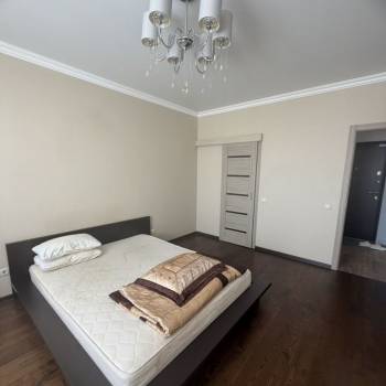 Продается 1-комнатная квартира, 44,5 м²