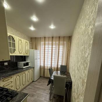Сдается 2-х комнатная квартира, 56 м²