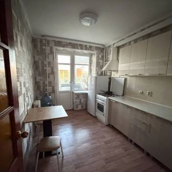 Сдается 1-комнатная квартира, 35 м²