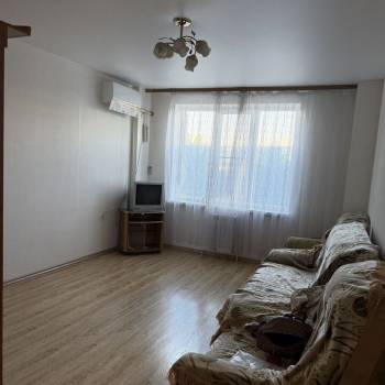 Сдается 1-комнатная квартира, 37 м²