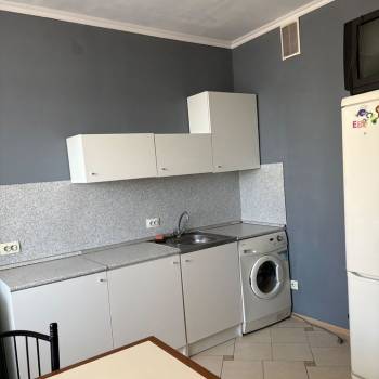 Сдается 1-комнатная квартира, 42,8 м²