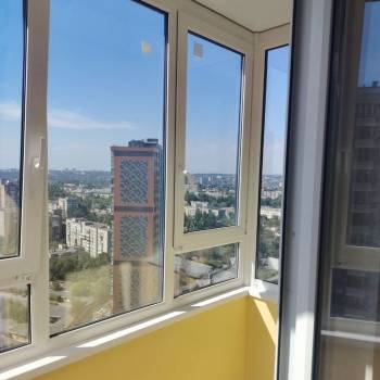 Продается 1-комнатная квартира, 42 м²