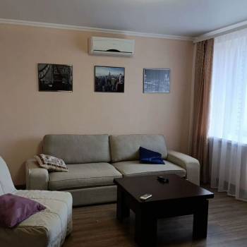 Сдается 2-х комнатная квартира, 52 м²