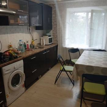 Сдается Многокомнатная квартира, 80 м²