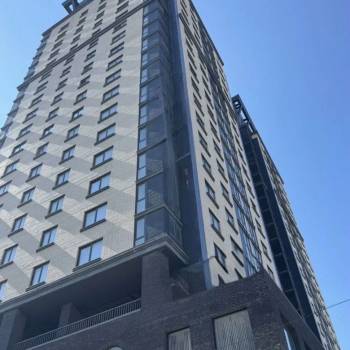 Продается Многокомнатная квартира, 110 м²