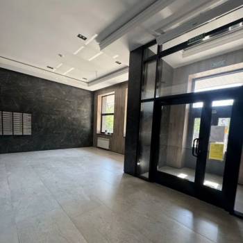 Продается Многокомнатная квартира, 110 м²