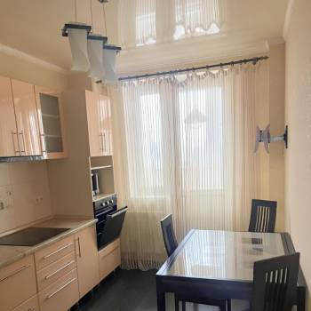 Сдается 2-х комнатная квартира, 68 м²