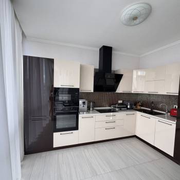 Продается 2-х комнатная квартира, 70 м²