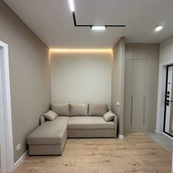 Продается 1-комнатная квартира, 35 м²