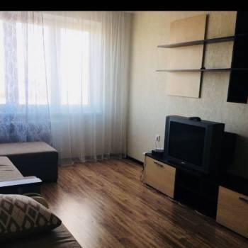 Сдается 2-х комнатная квартира, 64 м²