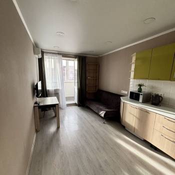 Сдается 1-комнатная квартира, 49 м²