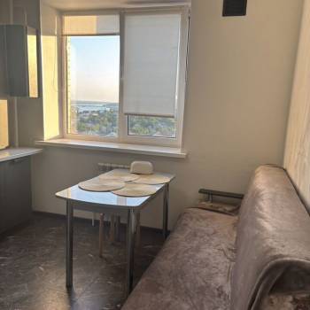 Сдается 1-комнатная квартира, 41 м²