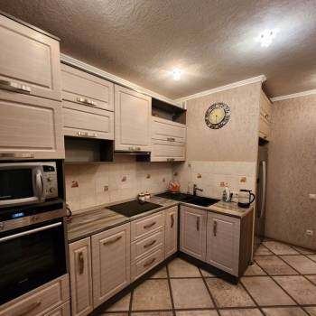 Сдается 2-х комнатная квартира, 55 м²