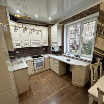 Сдается Многокомнатная квартира, 100 м²