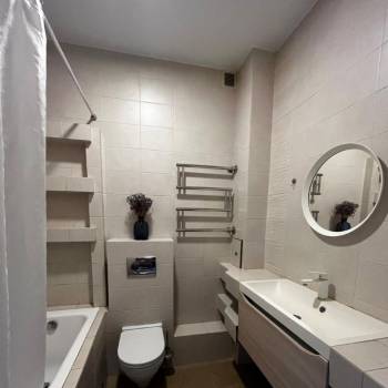 Сдается 1-комнатная квартира, 40 м²