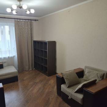 Сдается 1-комнатная квартира, 37 м²