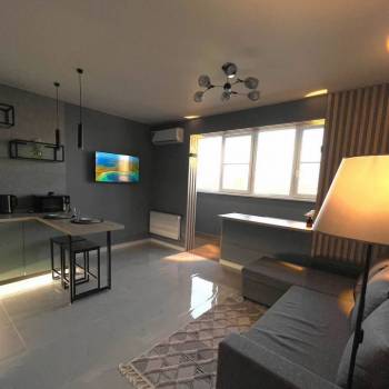 Продается 1-комнатная квартира, 30 м²