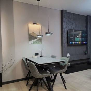 Продается 1-комнатная квартира, 43 м²