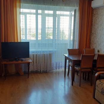 Сдается Многокомнатная квартира, 63,9 м²