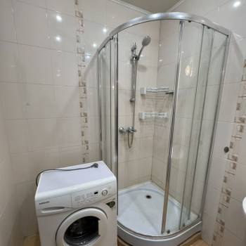 Сдается 1-комнатная квартира, 43 м²