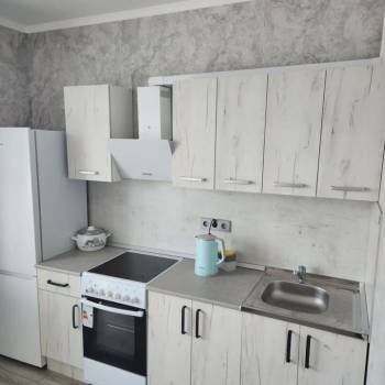 Сдается 1-комнатная квартира, 38,2 м²