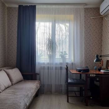 Продается 1-комнатная квартира, 30 м²