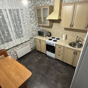 Продается 1-комнатная квартира, 36 м²