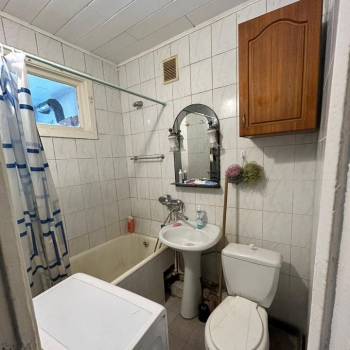 Продается 2-х комнатная квартира, 42 м²