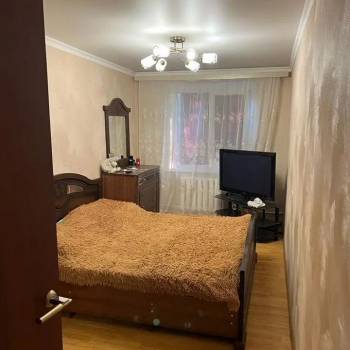 Сдается Многокомнатная квартира, 58 м²