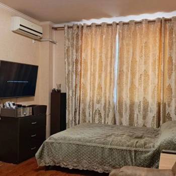 Сдается 1-комнатная квартира, 38 м²