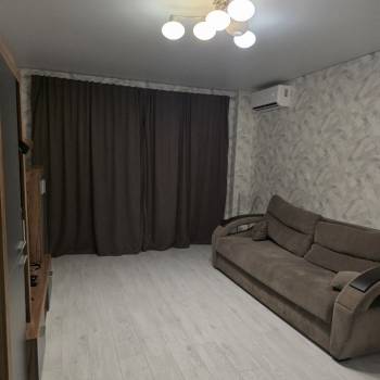 Сдается 1-комнатная квартира, 39 м²