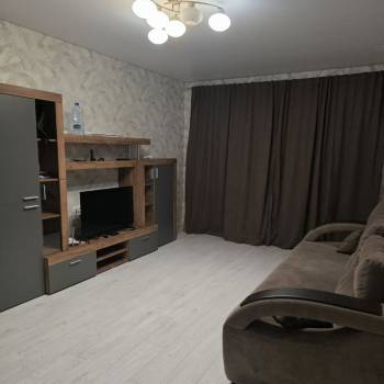 Сдается 1-комнатная квартира, 39 м²