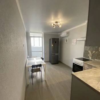 Сдается 2-х комнатная квартира, 42 м²