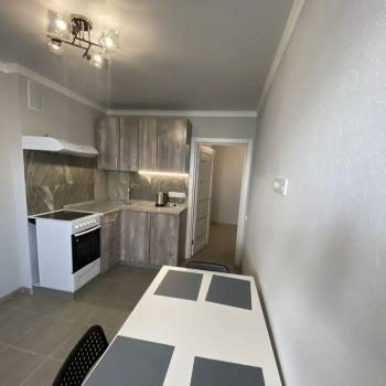 Сдается 2-х комнатная квартира, 42 м²