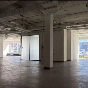 Сдается Нежилое помещение, 361 м²