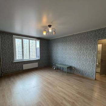 Продается 1-комнатная квартира, 38 м²