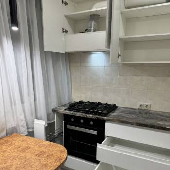 Сдается 1-комнатная квартира, 37 м²