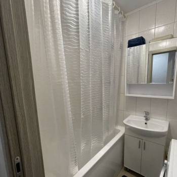 Продается 2-х комнатная квартира, 57 м²